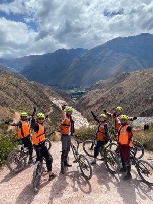 Mountain biking in the Scared Vallys of Peru with the GAdvetures Peru Tour